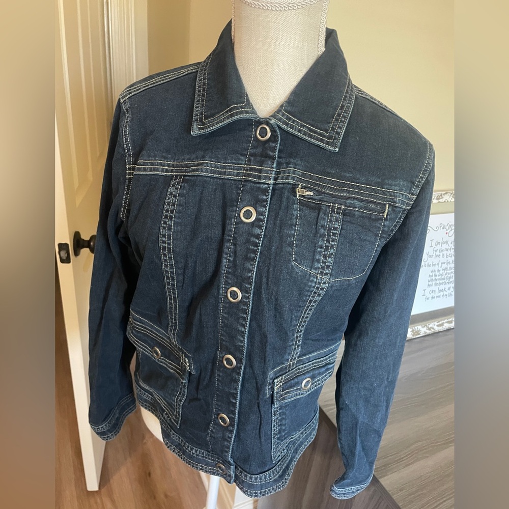 Chico’s Platinum Jean Jacket Denim Size 1 Small Medium